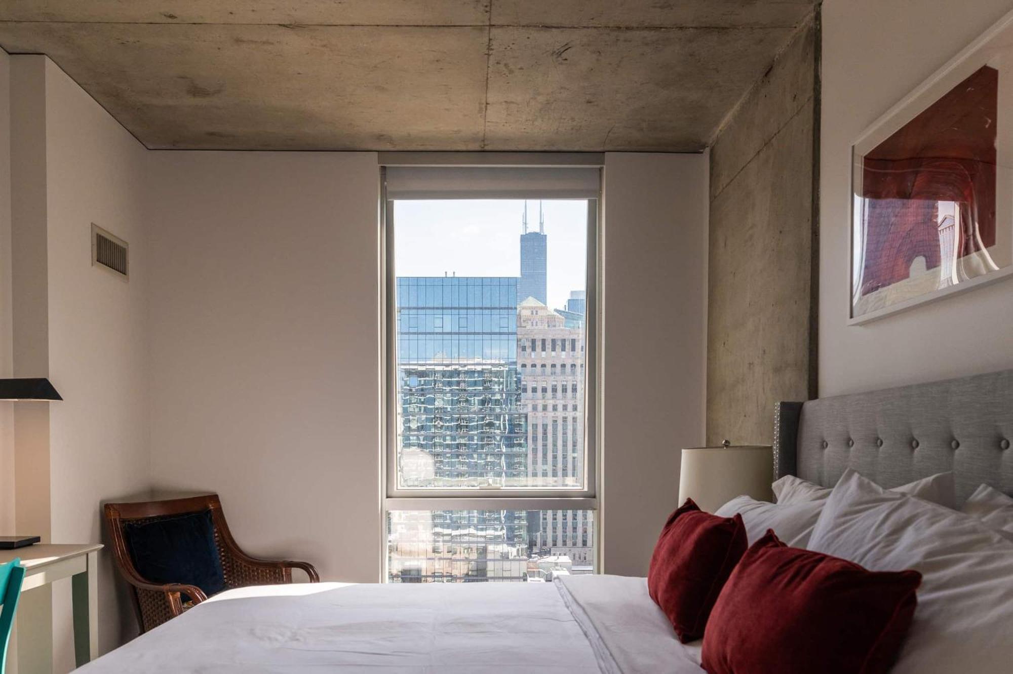 شيكاغو 2Br Elegant Premium Suite With Balcony & Sweeping City Views المظهر الخارجي الصورة